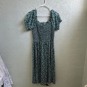 Elegant Green Floral Midi Dress